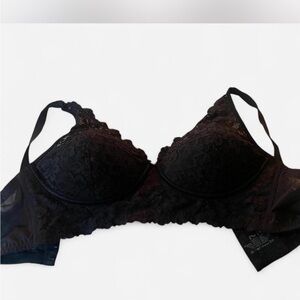 Black lace Maidenform 36D bra great condition